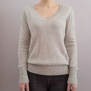 Old Navy Cream Speckled V Neck Sweater Women's M Ribbed